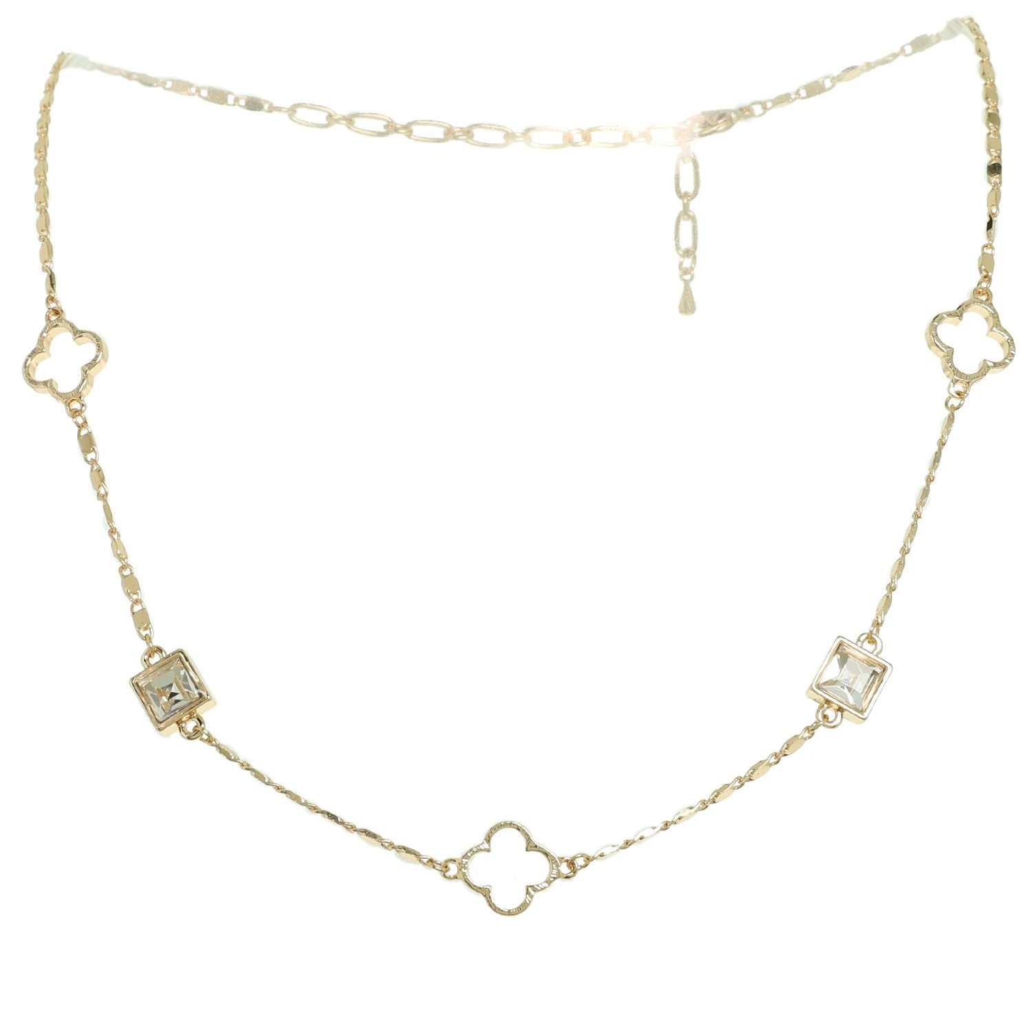 Quatrefoil Bezel Necklace in Gold