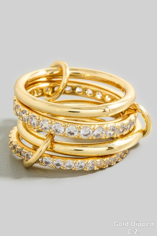 Linked 5 Ring Pave Ring Set in Gold
