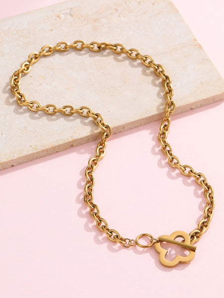 Danielle Clover Necklace