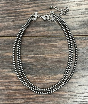Kehlani Navajo Pearl Necklace