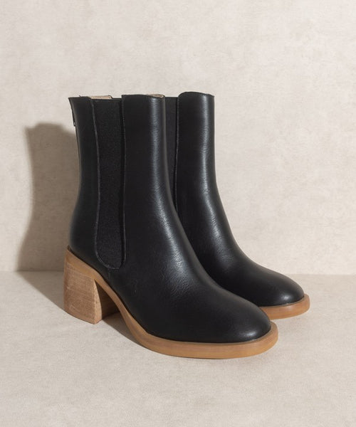 Chelsea Heel Boots