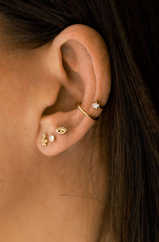 The Land of Salt - Shooting Star Ear Cuff in Gold - No piercing required